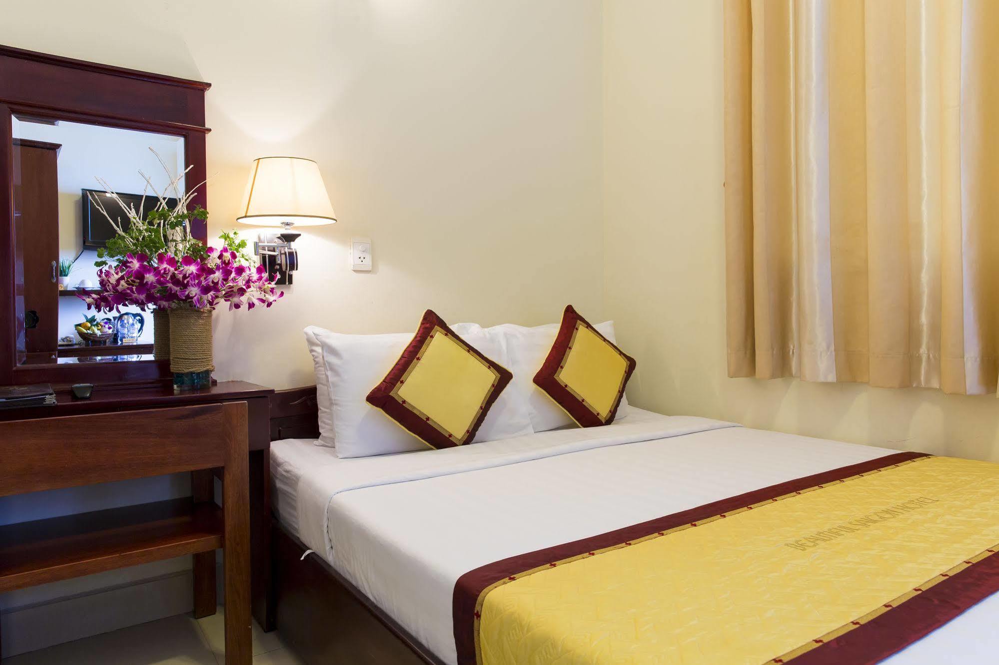 Valentine Luxury Hotel - 31 Bui Vien Street Ciudad Ho Chi Minh  Exterior foto