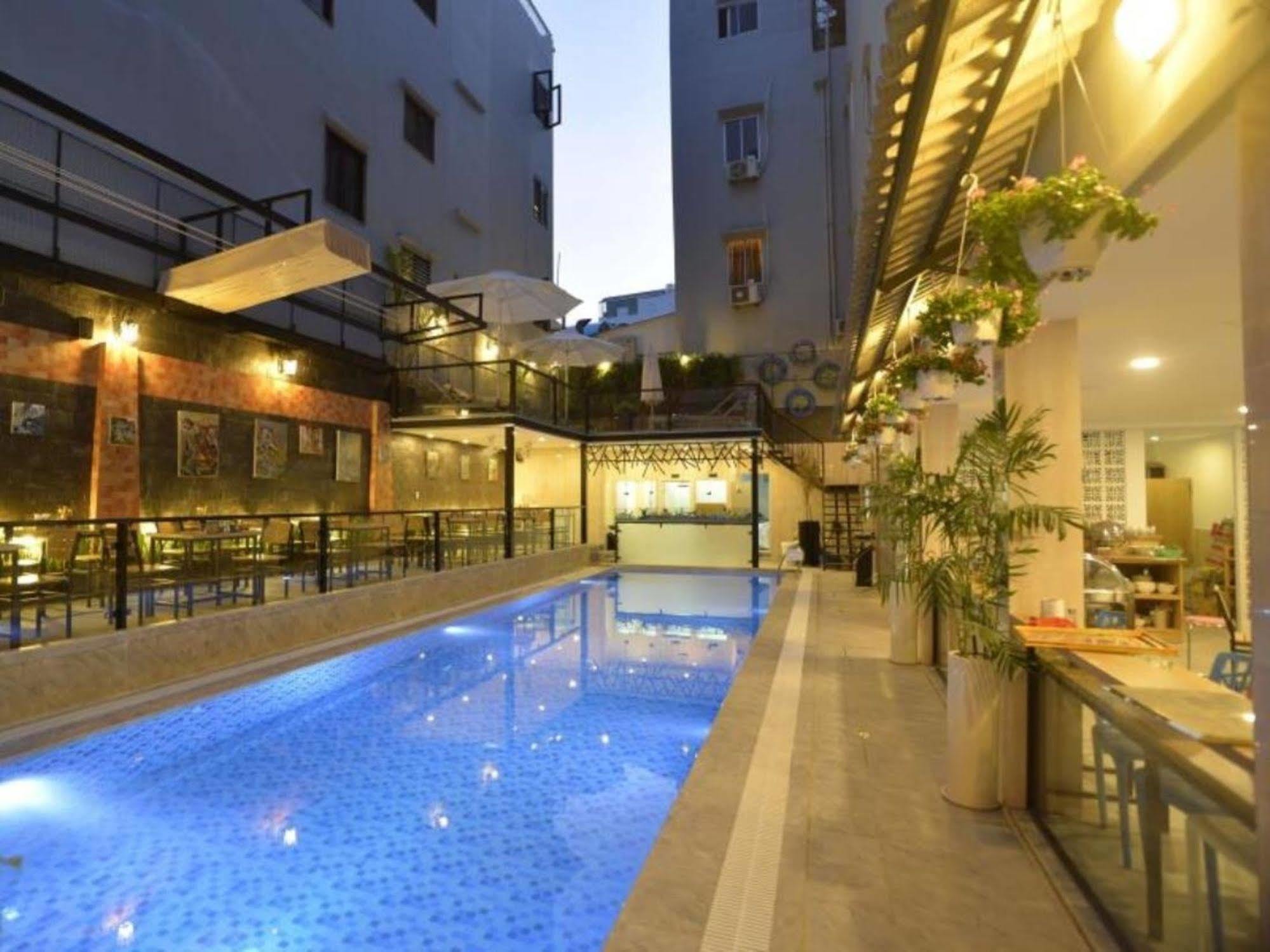 Valentine Luxury Hotel - 31 Bui Vien Street Ciudad Ho Chi Minh  Exterior foto